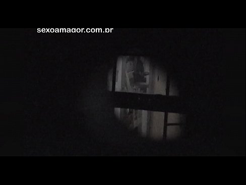 ❤️ Blondie cicingeun dirékam pidéo ku voyeur lingkungan disumputkeun tukangeun bata kerung ❤️ video bangsat di urang ❌️❤